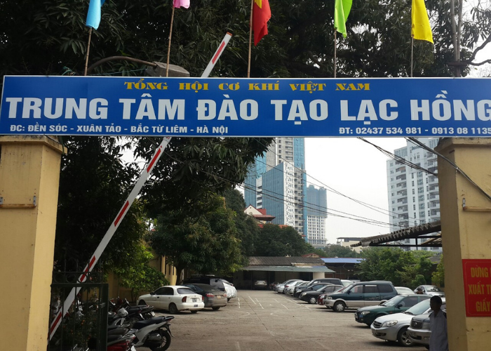trường dạy lái xe oto