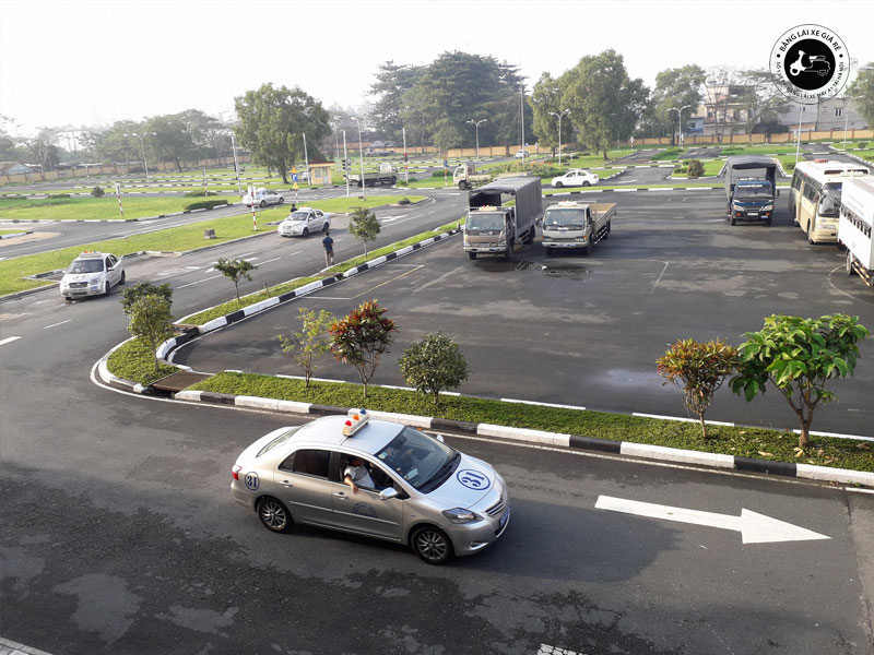 hoc-bang-b1-quang-binh-truong-day-nghe-banglaixegiare