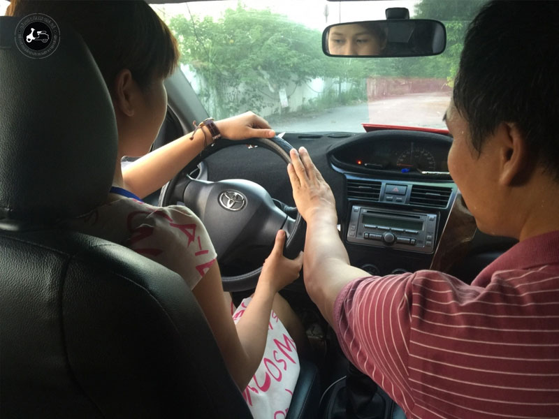 hoc-bang-b1-ha-nam-trung-cap-ktkt-1-banglaixegiare