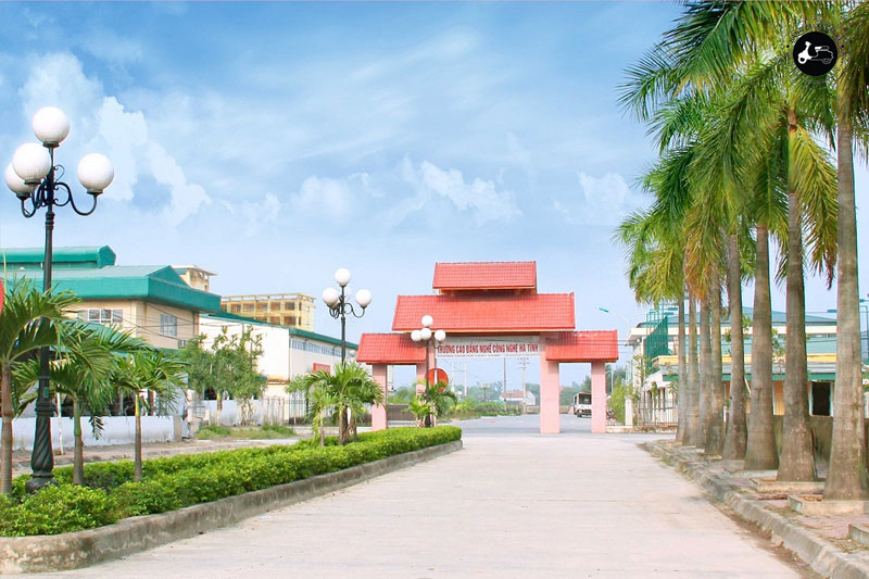 hoc-bang-b1-ha-tinh-cao-dang-cong-nghe-banglaixegiare