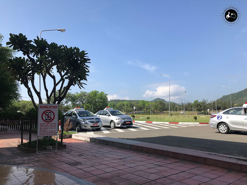 hoc-bang-b1-khanh-hoa-mien-trung-banglaixegiare