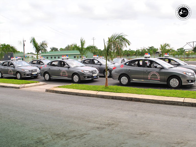 hoc-bang-b1-khanh-hoa-thang-long-banglaixegiare