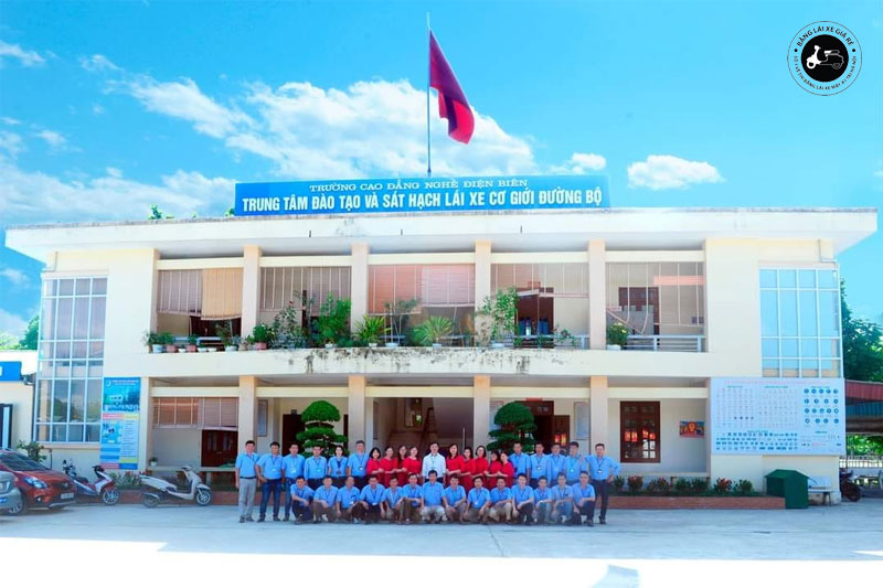 hoc-bang-b1-dien-bien-cao-dang-nghe-banglaixegiare