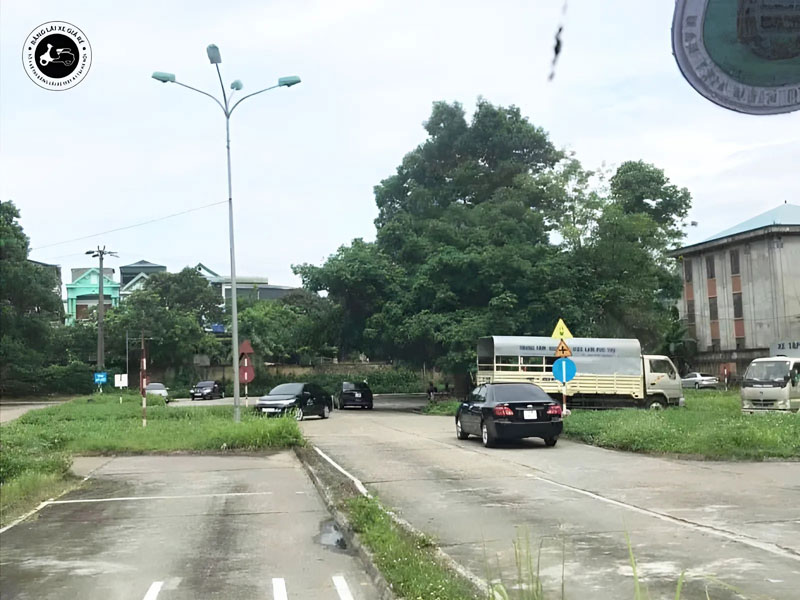 hoc-bang-b1-phu-tho-gioi-thieu-viec-lam-banglaixegiare