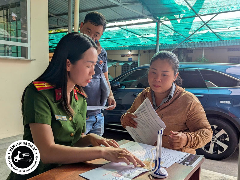 doi-giay-phep-lai-xe-la-gi-banglaixegiare