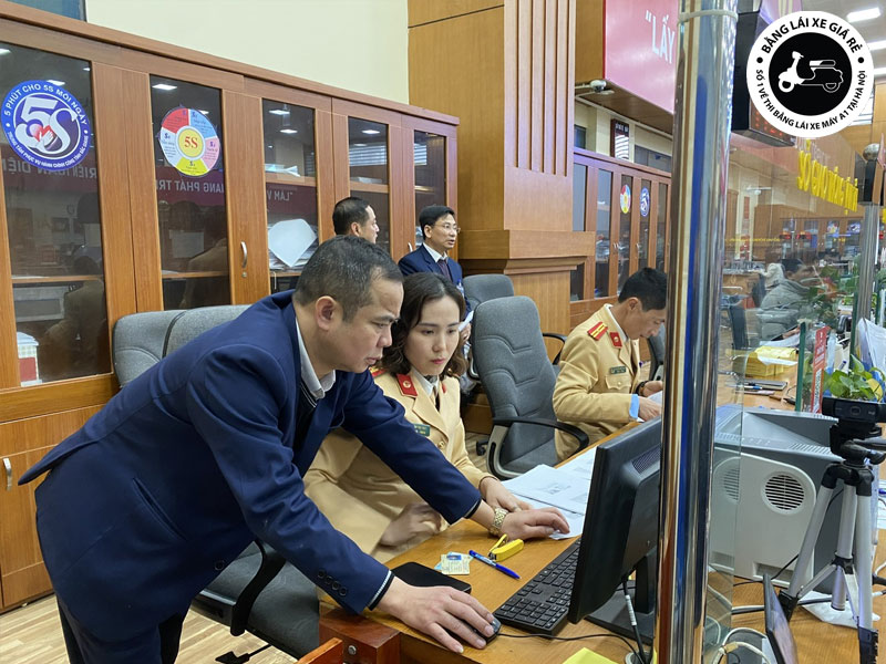 vi-sao-can-phai-doi-giay-phep-lai-xe-banglaixegiare