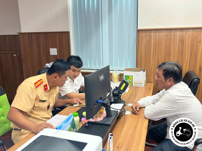 thoi-gian-lam-viec-tai-co-quan-banglaixegiare